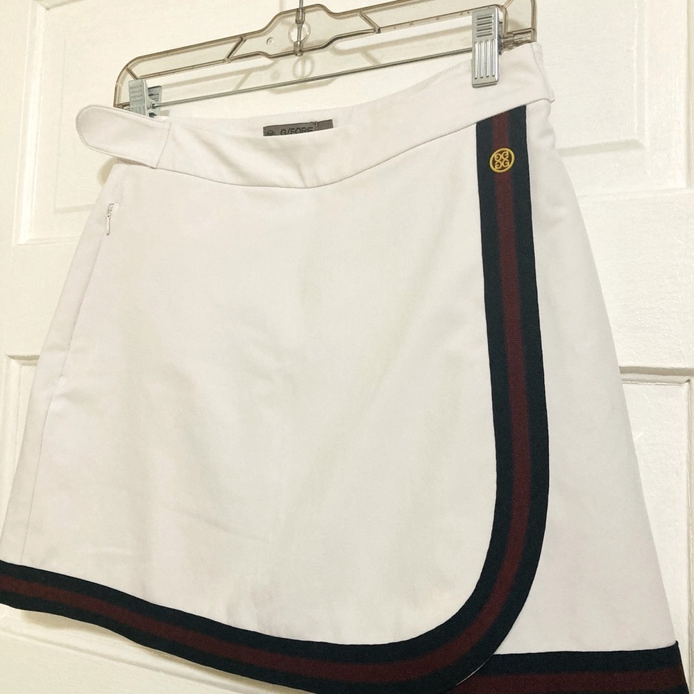 G/Fore Small Snow/Navy/Cabernet Skort